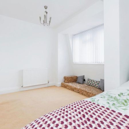Modern 3 Bed Home - Solihull Centre Ngoại thất bức ảnh